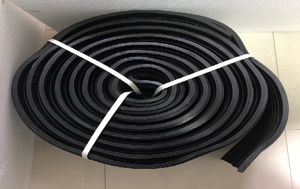 工程橡胶制品应用广泛